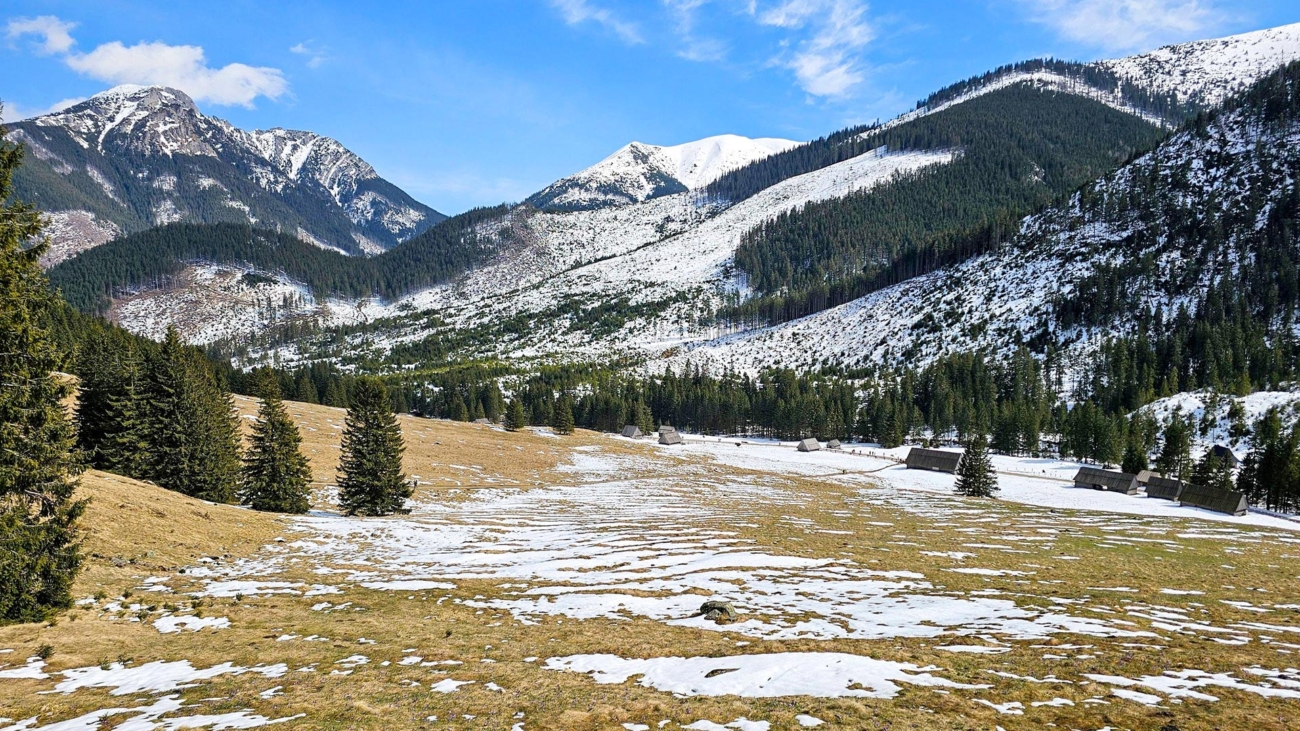 Lúky Polany Chochlovskej. Foto: Peter Tobis.