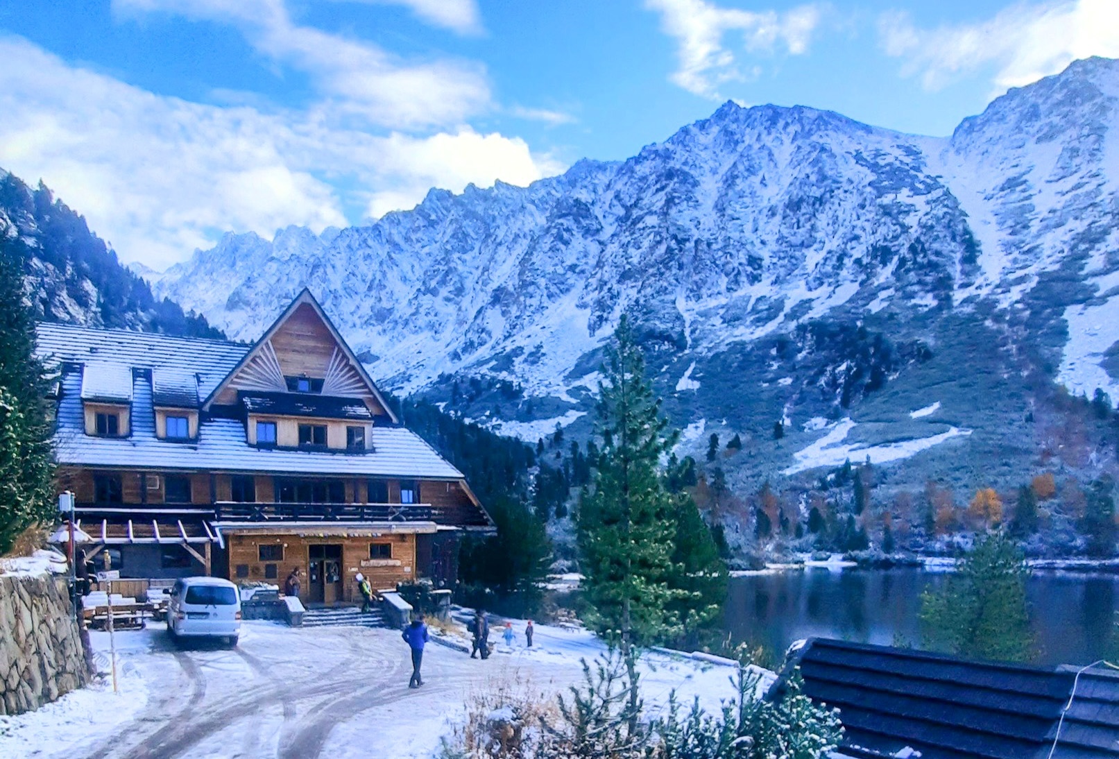 Zimná atmosféra na Popradskom plese. Foto: Peter Kubičár.