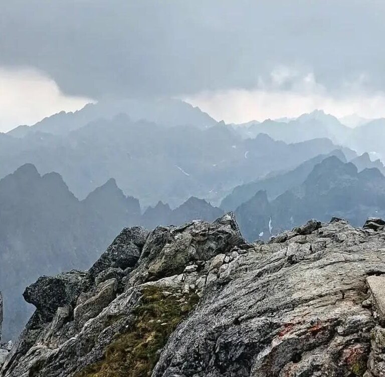 V Tatrách bude mohutná víchrica