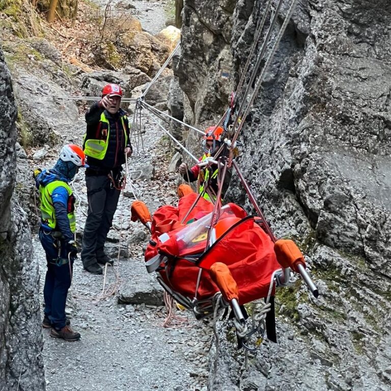 Transport zraneného treba natrénovať
