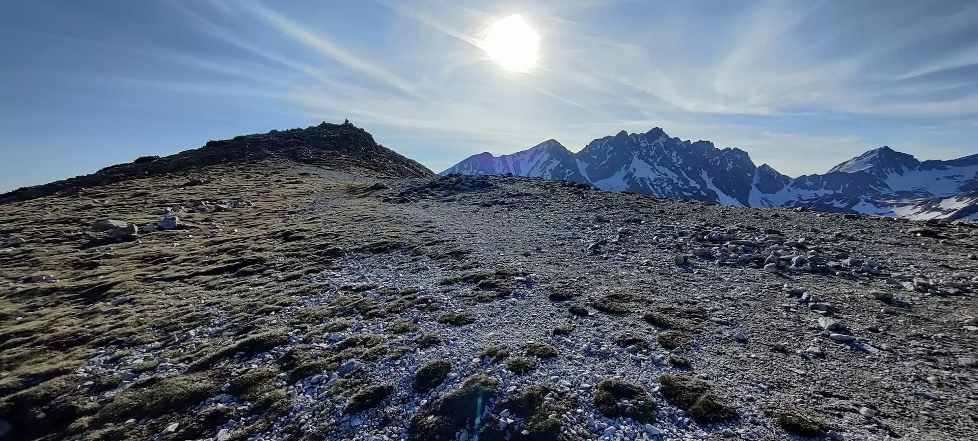 Vrchol Ostrvy, na ktorý nevedie značený turistický chodník. Foto: Tomáš Kalužák.