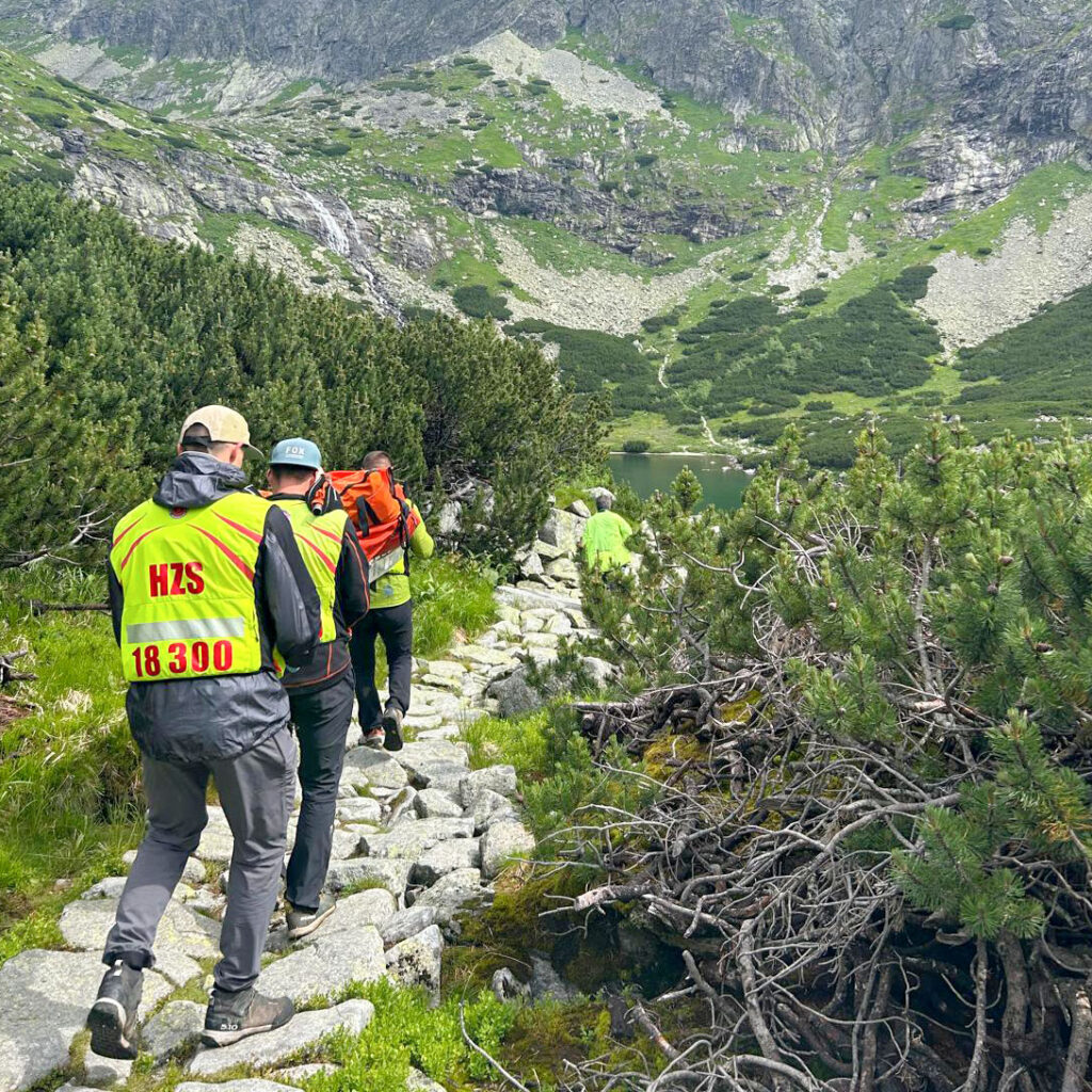 Nečakané situácie často končia aj zásahom Horskej služby. Ilustračné foto: Horská záchranná služba.