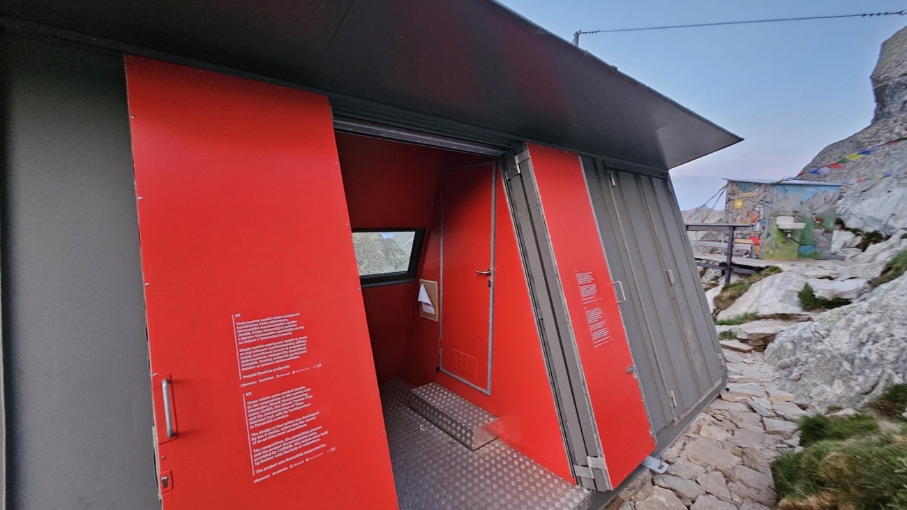 Nové ekologické toalety na Chate pod Rysmi