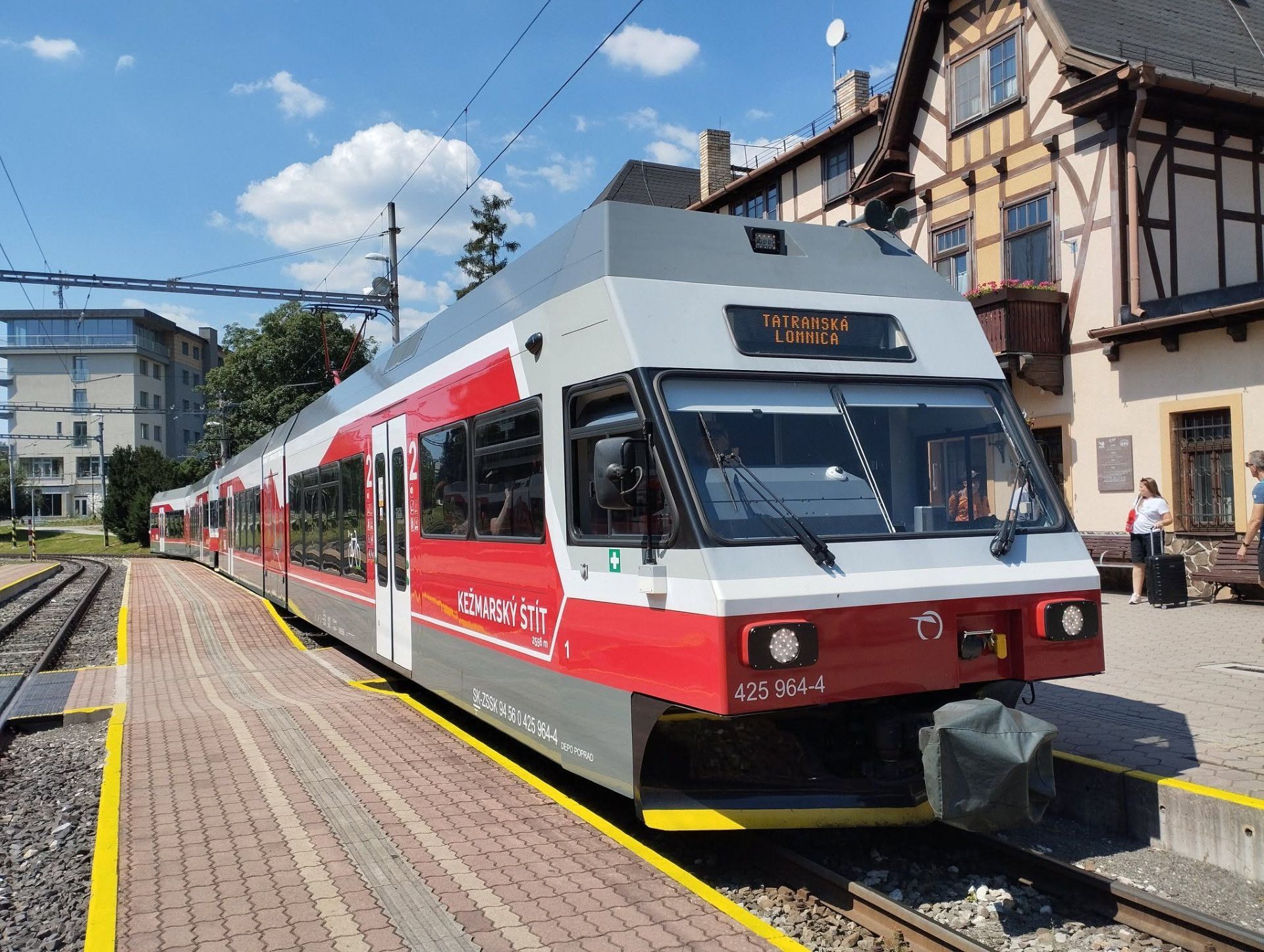 Tatranskú elektrickú železnicu využíva čoraz viac ľudí