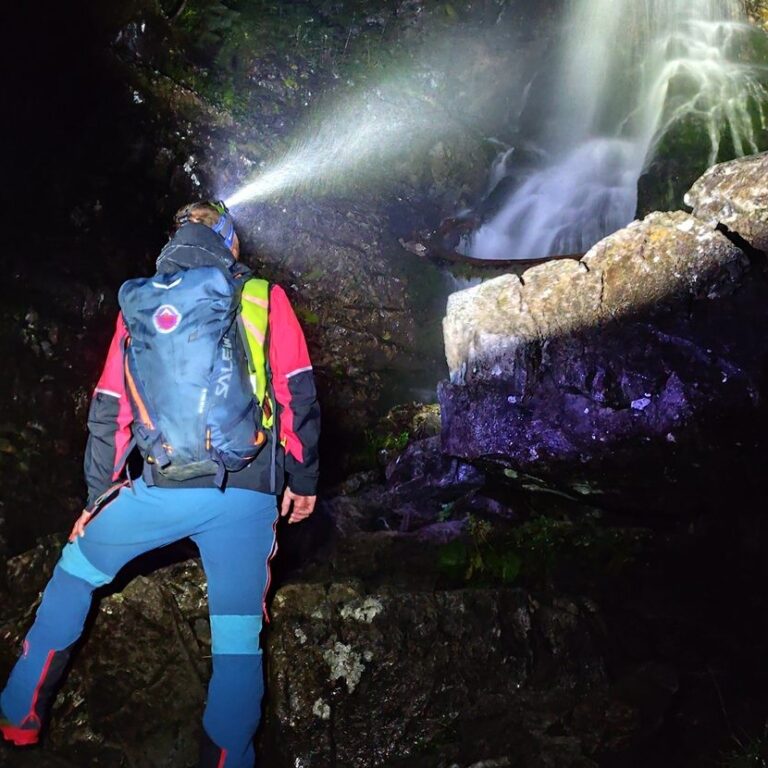 Záchranári hľadali turistu celú noc